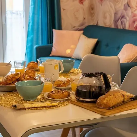 Apartamento Florentine T3 Equipe, Au Calme 4-6 Personnes, Mezieres