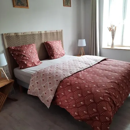 Florentine T3 Equipe, Au Calme 4-6 Personnes, Mezieres Apartamento *