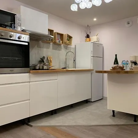 Florentine T3 Equipe, Au Calme 4-6 Personnes, Mezieres Apartamento Charleville-Mézières